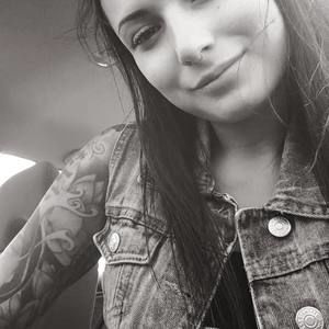 Meet your Posher, Catherine